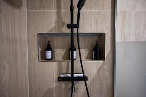 Suite Velours by Collection Aura - Maison les Arcades face à la gare de Charleville-Mézières