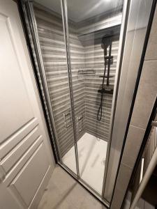 T2 moderne rdc toutes commodités