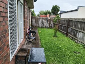 A room in Altona Meadows