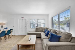 Desoto 2 bedrooms first floor