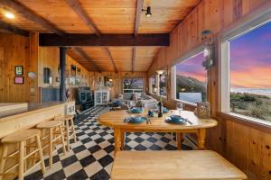 Oceans Doorstep MCA#1121