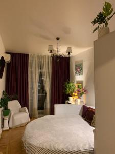 Квартира з балконом в центрі на Утьосова