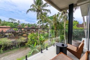 MODERN AND COMFORTABLE JUNGLE VISTA HOTEL Ubud Bali By JV with a relaxing atmosphere