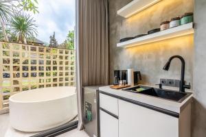 Jungle Vista Ubud - Peaceful Jungle Retreat with Pool
