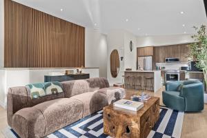 Sisters Solstice Villa by WeekAway Vacations