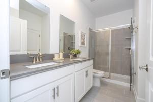 The Most Stunning Home With Everything You Want! villa