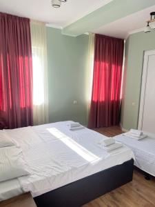 Hotel maisis ezo