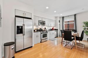 Beautiful 2BR in Southend Boston