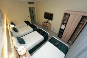 Rose Holiday i3 روز هوليداي