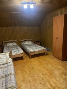 Cottage біля річки