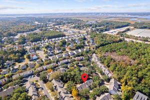 Boho Ferry- Mins from Credit One- Pet Friendly