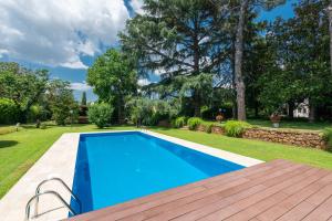 Boheme Cottage with swimming pool