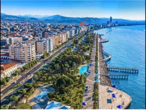 Smart Comfort Deluxe N1 private Balcony Bathroom Beach 250m Marina Port 800m