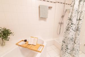 Bright, cozy, well located at Alaunpark-Neustadt