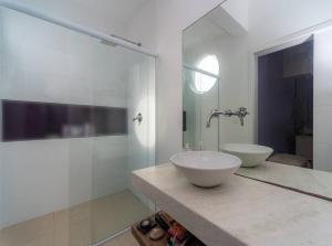 Casa com piscina em condomínio privado em Florianópolis