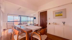 Depto Toti - Depto Con Vista al Mar Zona Playa Grande Para 4 PAX - Hola Sur