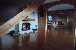 Half of a holiday home, huge garden, pond