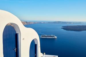 Katikies Chromata Santorini - The Leading Hotels of the World Santorini Greece