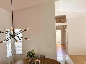 Western Horizon Home