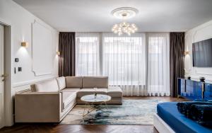 Basilica View 5 Stars Apartment next to Saint Stephen Basilica and the Christmas Market