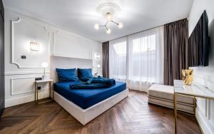 Basilica View 5 Stars Apartment next to Saint Stephen Basilica and the Christmas Market