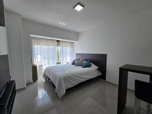 Monoambiente céntrico Nqn, excelente vista