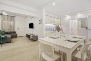 Las Américas Seafront - Free Wi-fi