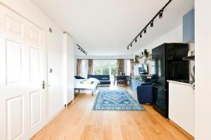 Cosy and Spacious Studio in Richmond London