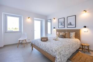 Casa Estrada Da Rocha With Pool