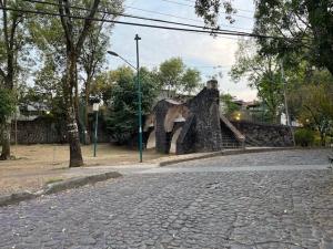 Artists or couples casita & studio