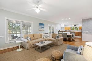 SM14: 14 Silver Moss