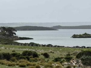 Pelican Lagoon Retreat