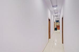 Hotel O Golden Key Inn