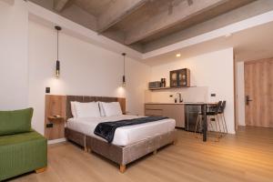 Opera Living by HOUSY HOST