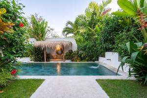 Villa Ruta II - Luxury 2BR tropical villa next to Luna BC and Nyanyi beach