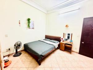 Viet Home Stay- Chi nhánh Long Biên- KFC