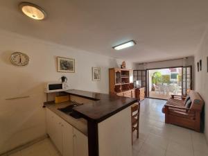 Apartamento en LEscala con piscina y parking, a 600m de la playa - HISP-236-153