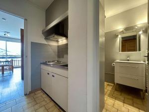 Studio 4 pers. proche pistes, commerces, WiFi - FR-1-525-305