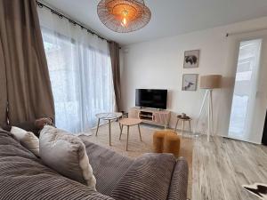 Chalet 3 pièces avec terrasse et parking proche des pistes à Risoul 1850 - FR-1-330-599