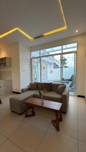 Villa Heart singakerta with a rice fields view