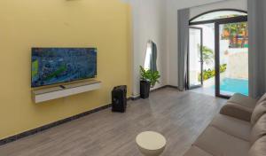 Villas VÕ THỊ SÁU Bãi Sau Xinh