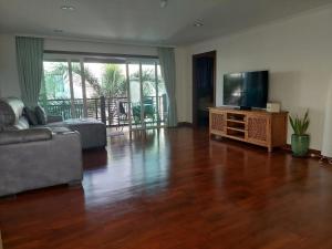 Gem home at the Beach in Thailand