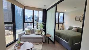 Skyline sanctuary in the heart of Southbank