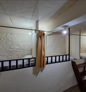 GIFTLAND HOMESTAY