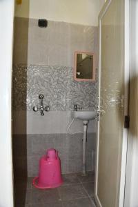 Elegant beach view flat