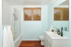 Napier Escape - stylish villa close to the sea