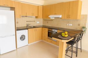 Beachfront Sirena Lighthouse Sea View Apartment