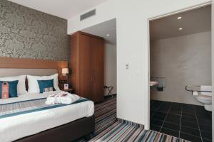 Queen Room - Disability Access room in Leopold Hotel Oudenaarde