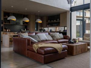 Izakithi River Villa