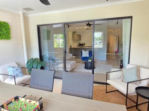 Allure at The Edge 3brm luxury apartment with coffee machine and 2 pools!